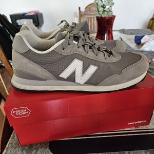 New balance shoes